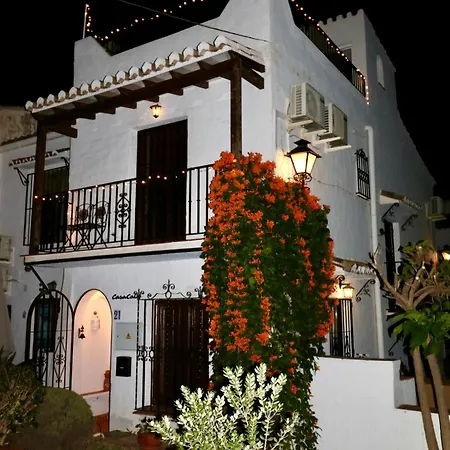 Nueva 21 Menyber 아파트 *