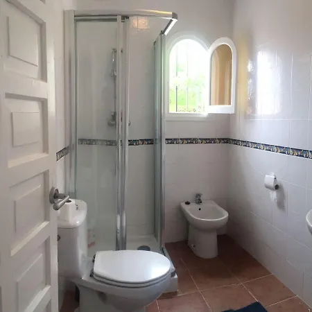 Nueva 21 Menyber Apartment